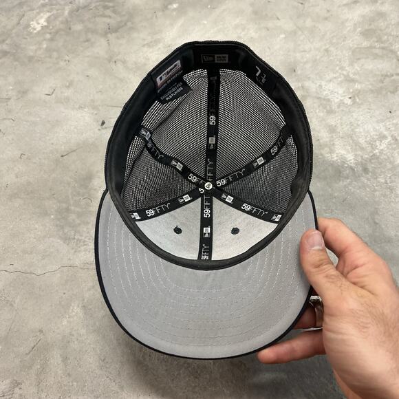 New Era Detroit Tigers 950 Blue Fitted Hat MLB League Classic Trucker Cap 7 7/8 - Picture 3 of 6